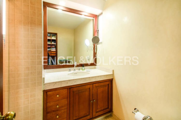 Apartamento en venta en Chicó Reservado, Bogotá · foto 13 de 15
