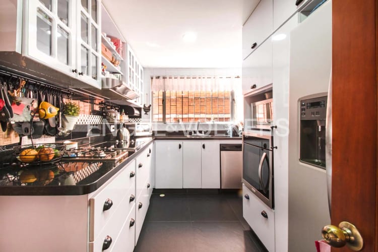 Apartamento en venta en Chicó Reservado, Bogotá · foto 8 de 15