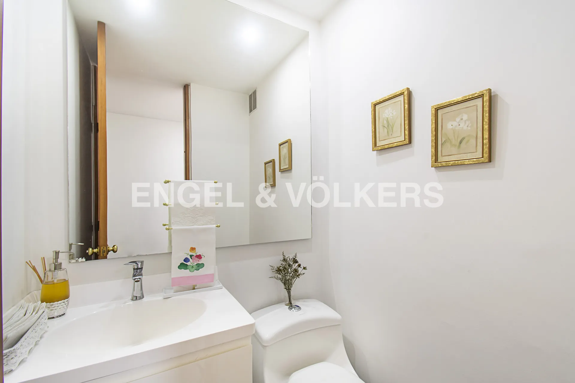 Apartamento en venta en Chicó Navarra, Bogotá · foto 11 de 19