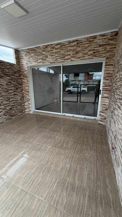 LOCAL COMERCIAL EN ALQUILER Centro de Maldonado · Foto 3