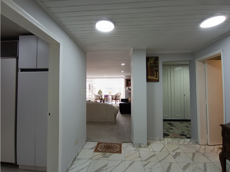 Apartamento en venta en El Refugio, Bogotá · foto 3 de 24