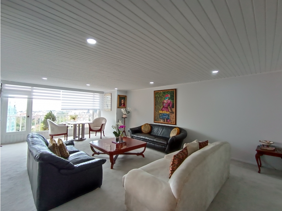 Apartamento en venta en El Refugio, Bogotá · foto 12 de 24