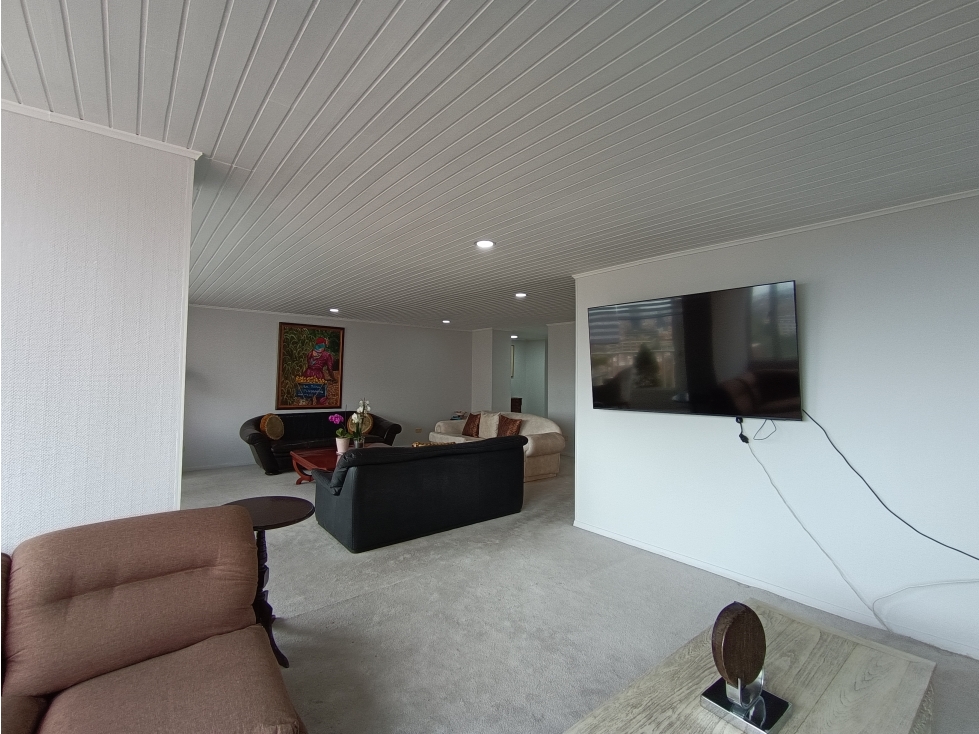Apartamento en venta en El Refugio, Bogotá · foto 16 de 24