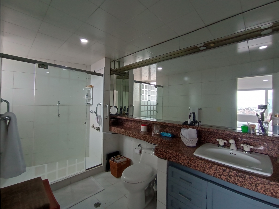 Apartamento en venta en El Refugio, Bogotá · foto 24 de 24