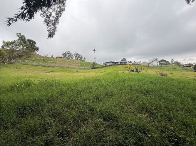 Lote en venta en Morelia, Pereira, 2518 m² · foto 8 de 9