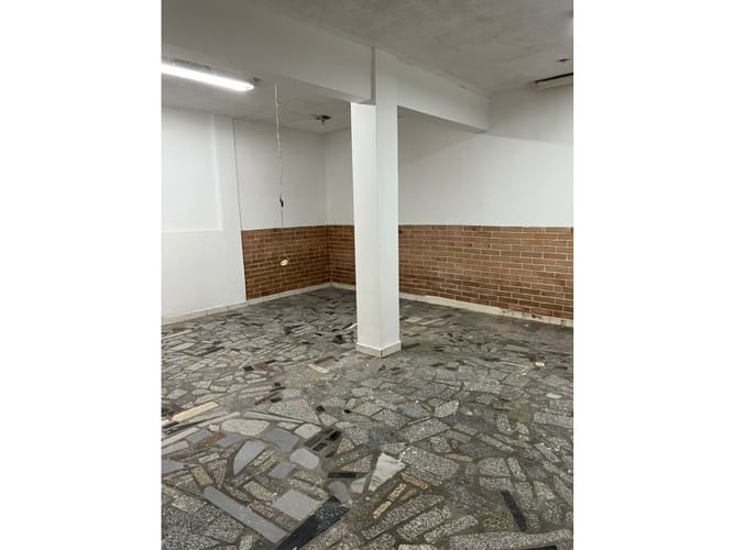Bodega en venta en San Nicolas, Cali, 360 m² · foto 4 de 13