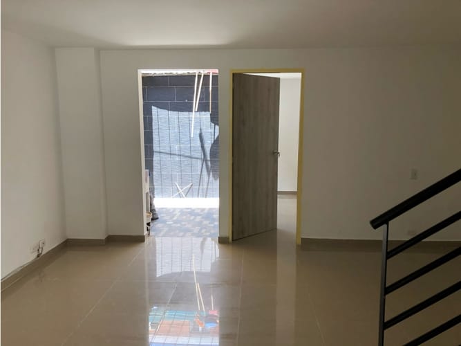 Casa de 4 alcobas en venta en Alfaguara, Jamundí, 120 m² · foto 3 de 7