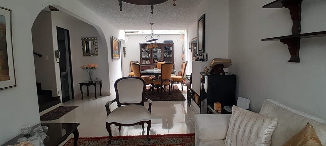 Casa en venta en Barrios Unidos, Bogotá · foto 4 de 24
