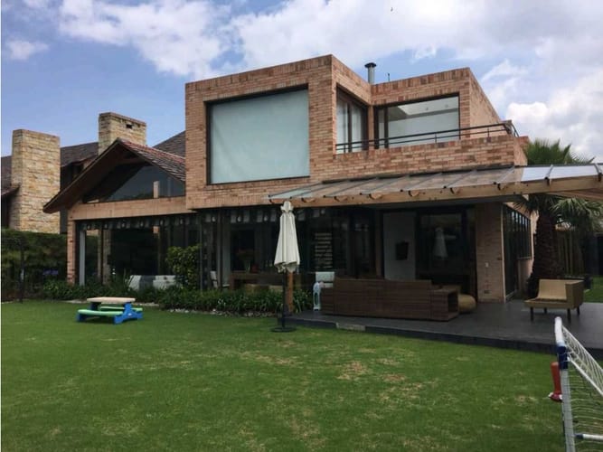 Casa de 4 alcobas en venta en San Jose De Bavaria, Bogotá, 480 m² · foto 5 de 24