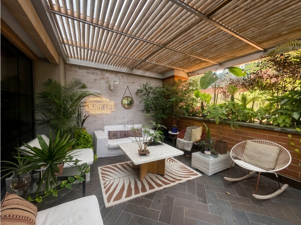 Apartamento en venta en El Poblado, Medellín · foto 4 de 17