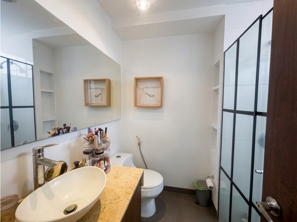 Apartamento en venta en El Poblado, Medellín · foto 10 de 17