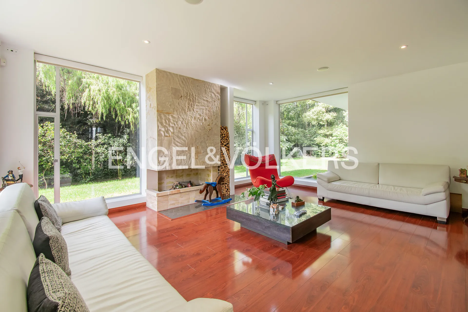 Casa en arriendo en Chuntame, Cajicá · foto 3 de 18