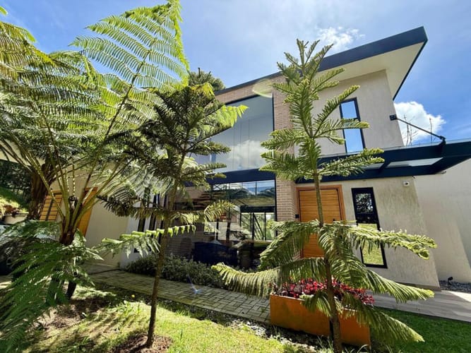 Casa de 3 alcobas en venta en Las Palmas, Envigado, 285 m² · foto 7 de 24