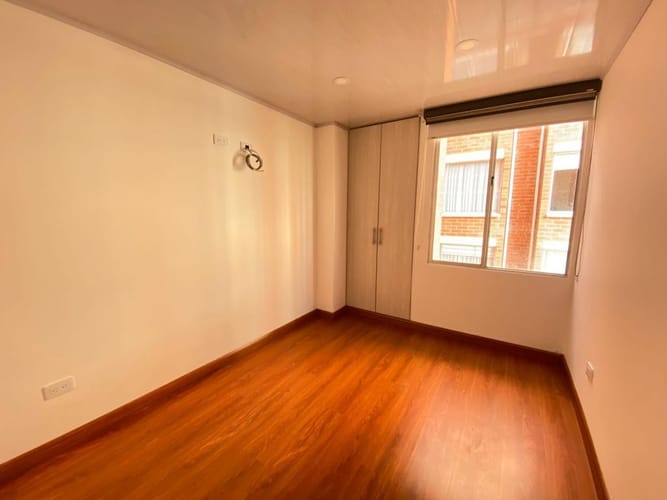 Apartamento de 3 alcobas en venta en La Esmeralda, Tunja, 62 m² · foto 5 de 9