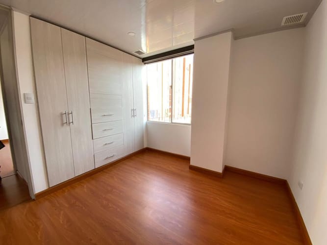 Apartamento de 3 alcobas en venta en La Esmeralda, Tunja, 62 m² · foto 6 de 9