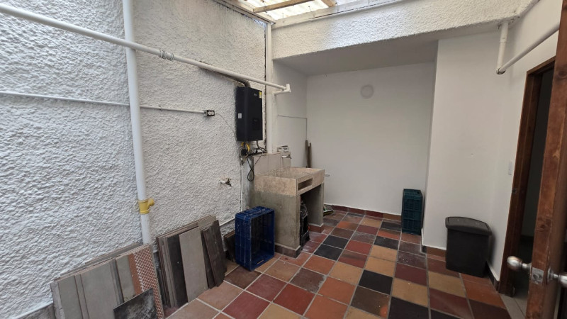 Casa en arriendo en La Castellana, Medellín · foto 11 de 17