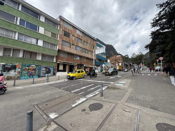 Apartamento de 3 alcobas en venta en Las Aguas, Bogotá, 71 m² · foto 3 de 22