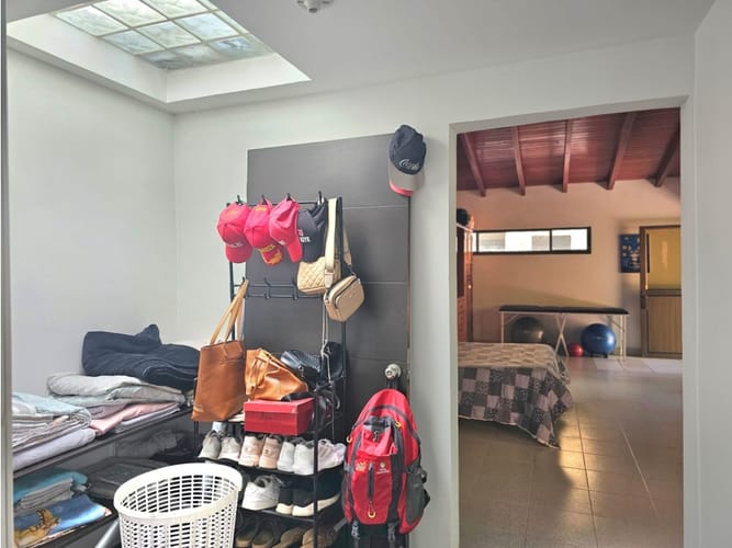 Casa de 6 alcobas en venta en El Lido, Cali, 420 m² · foto 12 de 24