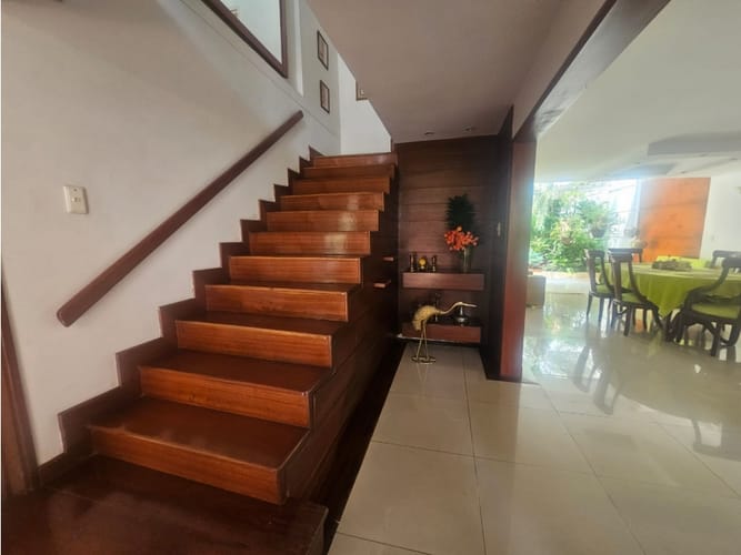 Casa de 4 alcobas en venta en Santa Teresita, Cali, 414 m² · foto 9 de 24