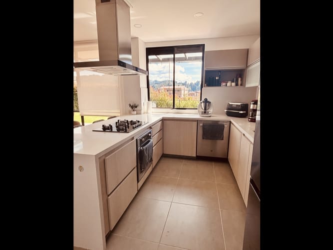 Casa de 3 alcobas en venta en Entrelomas Bosque Residencial, Tocancipá, 244 m² · foto 4 de 19