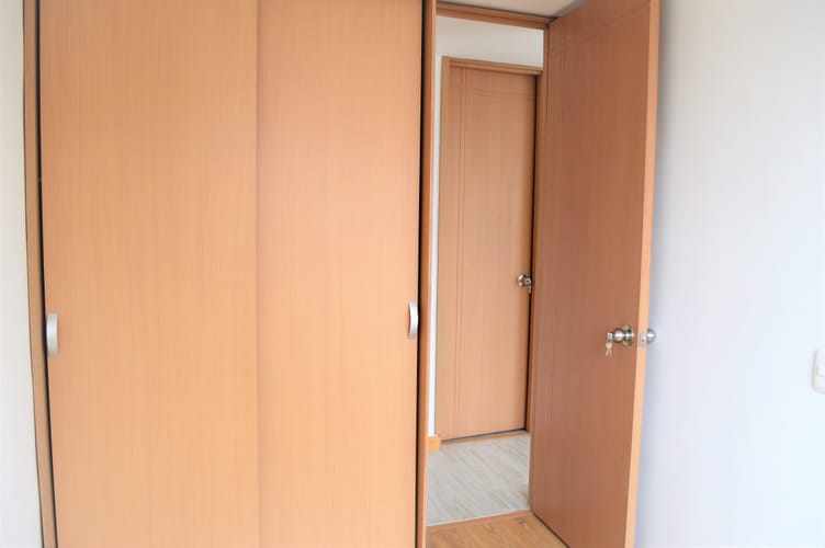 Apartamento de 2 alcobas en arriendo en Castilla, Bogotá, 47 m² · foto 3 de 19
