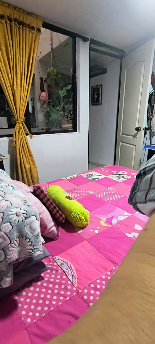 Casa de 5 alcobas en venta en Madelena, Bogotá, 120 m² · foto 12 de 16