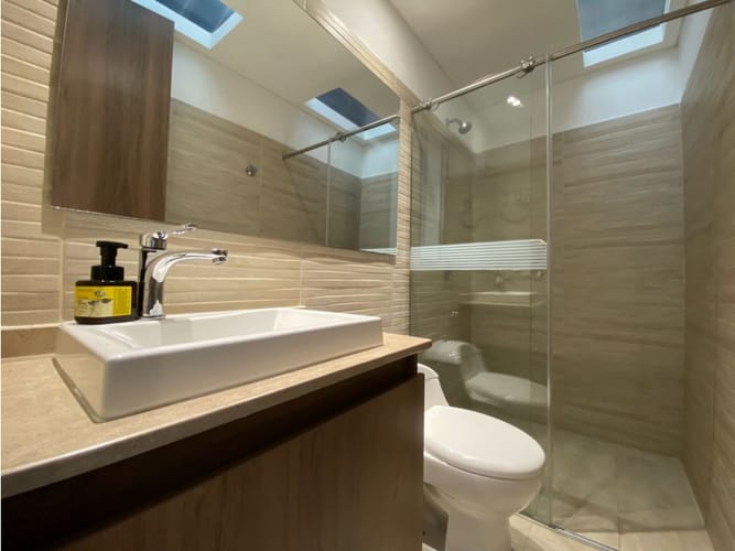 Casa de 3 alcobas en venta en Lagos De Iraka, Armenia, 250 m² · foto 13 de 24
