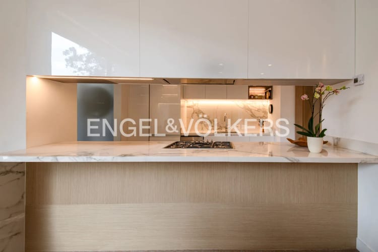 Apartamento de 2 alcobas en venta en La Cabrera, Bogotá, 126 m² · foto 4 de 21