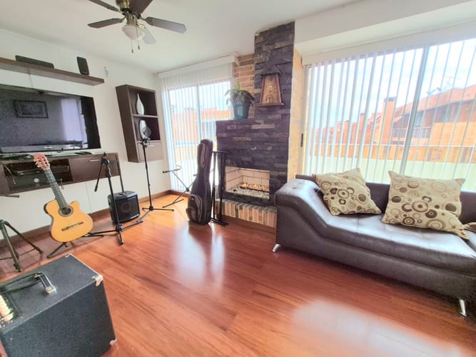 Apartamento en venta en Colina Campestre, Bogotá · foto 3 de 16