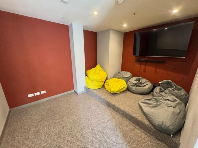 Apartaestudio en venta en Santa Teresa, Bogotá, 31 m² · foto 18 de 24