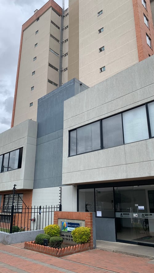 Apartamento de 2 alcobas en venta en Plaza Imperial Centro Comercial, Bogotá, 38 m² · foto 7 de 11