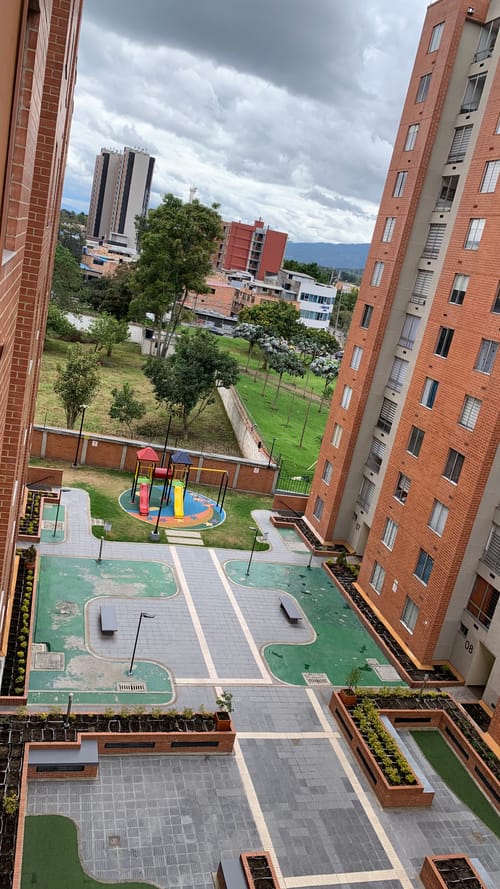 Apartamento de 2 alcobas en venta en Plaza Imperial Centro Comercial, Bogotá, 38 m² · foto 10 de 11