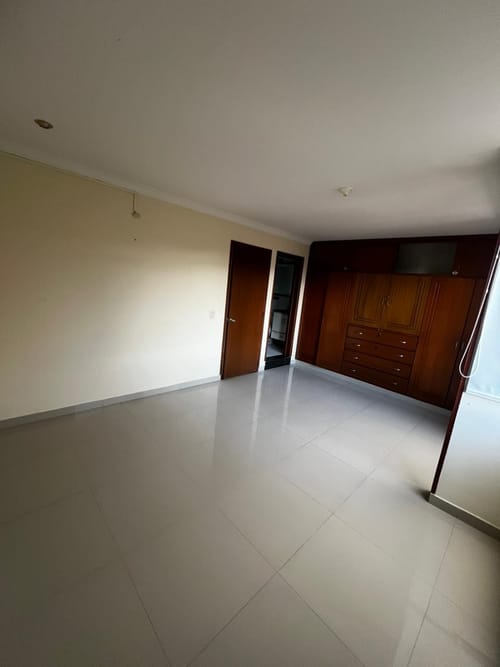 Casa de 4 alcobas en venta en El Vergel, Ibagué, 171 m² · foto 8 de 20