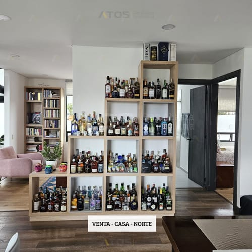 Casa de 4 alcobas en venta en Tunja, Tunja, 306 m² · foto 4 de 24