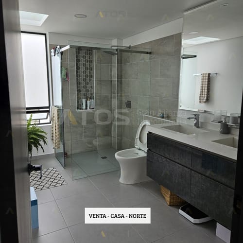 Casa de 4 alcobas en venta en Tunja, Tunja, 306 m² · foto 18 de 24