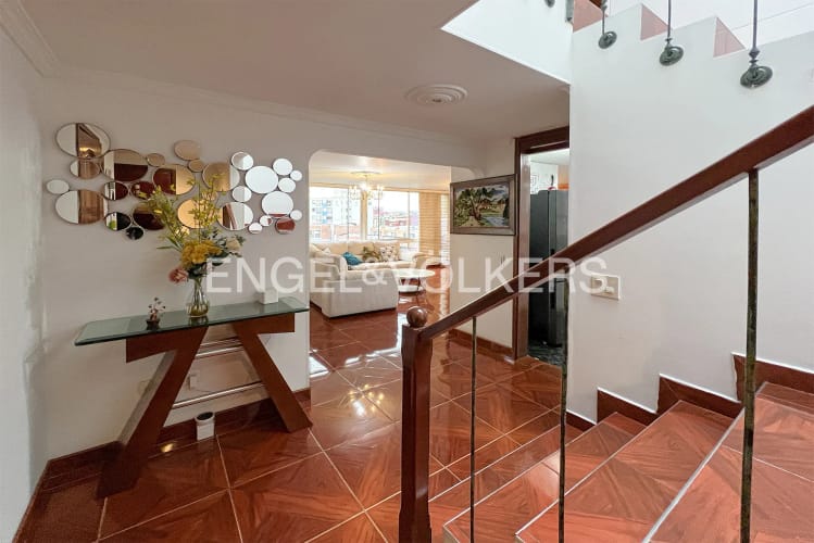 Apartamento en venta en Cedritos, Bogotá · foto 3 de 19