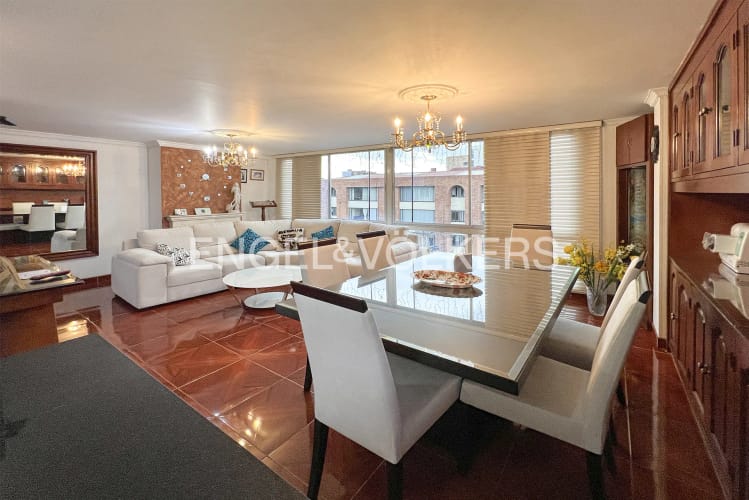 Apartamento en venta en Cedritos, Bogotá · foto 2 de 19