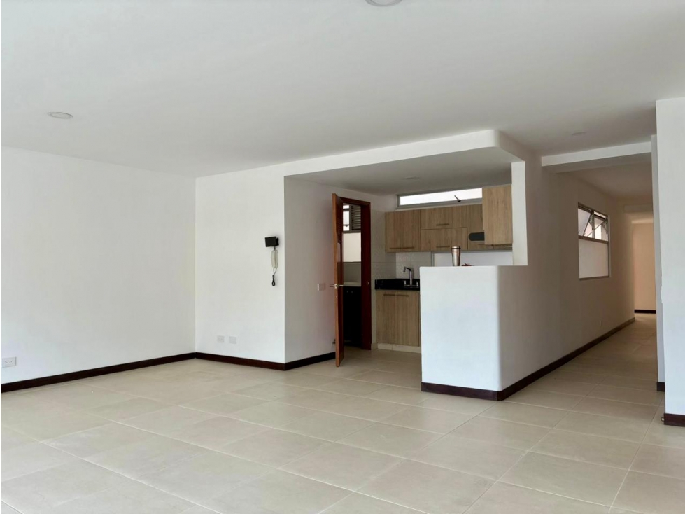 Apartamento en venta en Calasanz, Medellín · foto 9 de 24