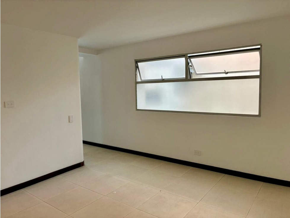 Apartamento en venta en Calasanz, Medellín · foto 13 de 24