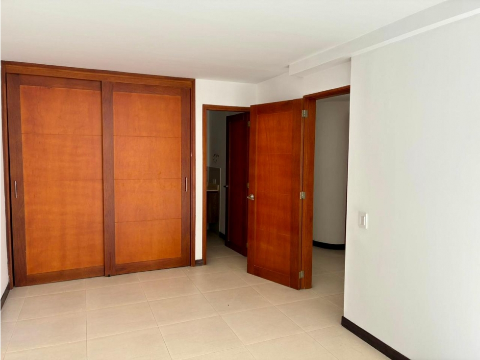 Apartamento en venta en Calasanz, Medellín · foto 17 de 24