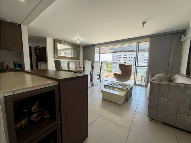 Apartamento de 3 alcobas en venta en Valle Del Lili, Cali, 88 m² · foto 7 de 23