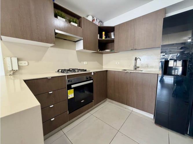 Apartamento de 3 alcobas en venta en Valle Del Lili, Cali, 88 m² · foto 10 de 23