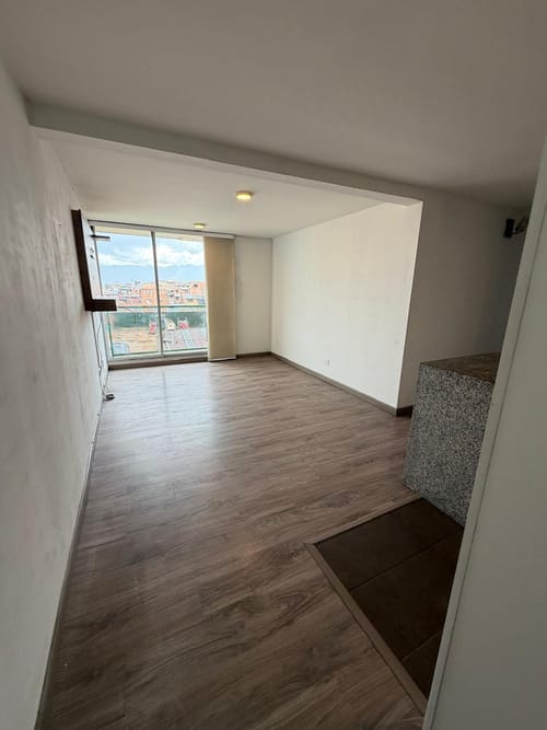 Apartamento de 2 alcobas en arriendo en El Vergel Occidental, Bogotá, 60 m² · foto 2 de 19