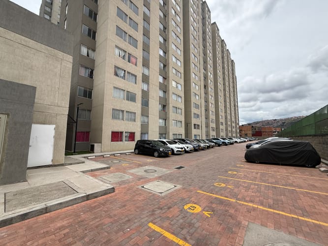 Apartamento en venta en La Estancia, Bogotá · foto 2 de 18