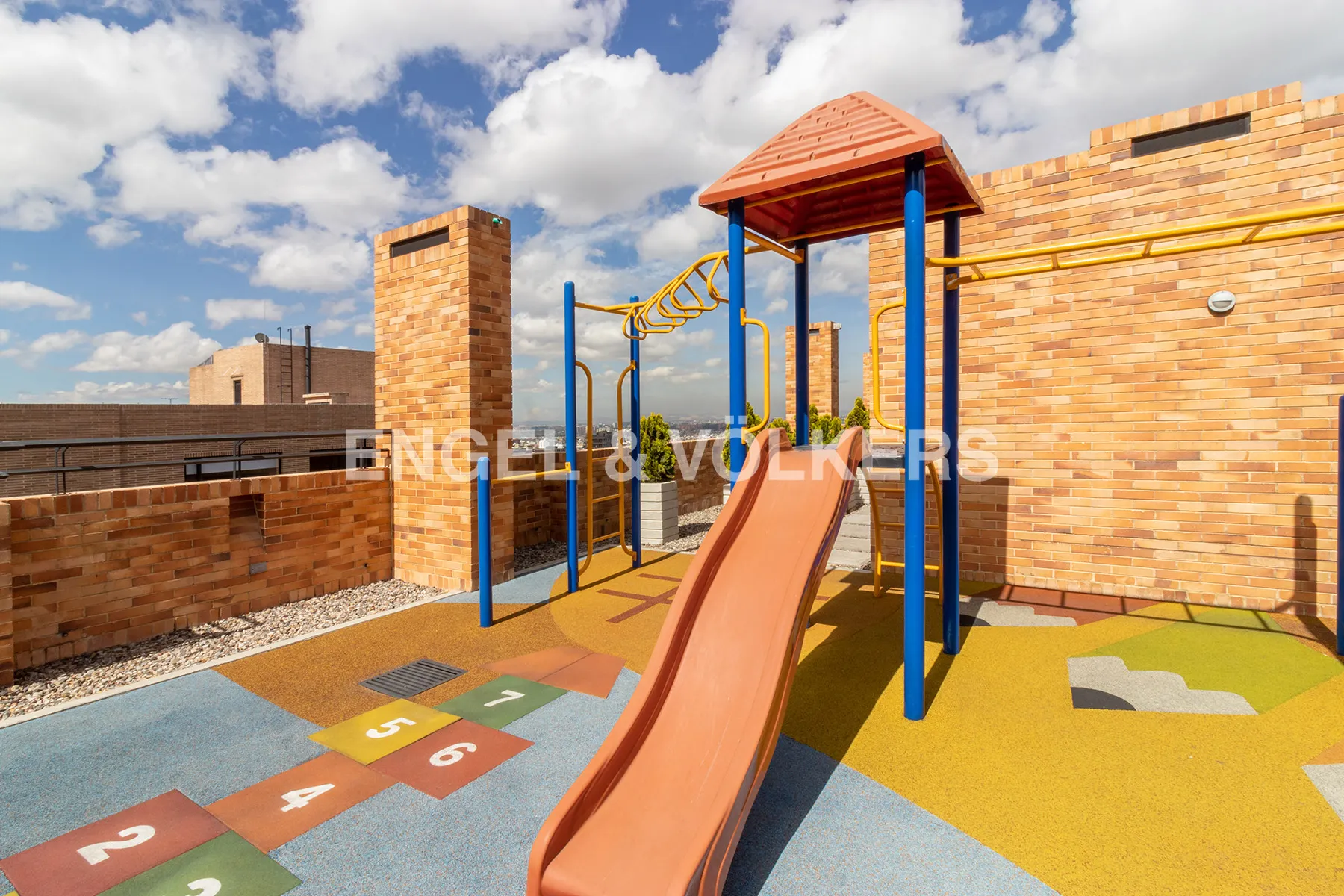 Apartamento en venta en Chicó Alto, Bogotá · foto 11 de 12