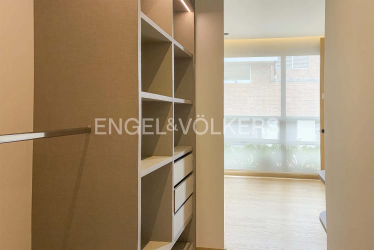 Apartamento de 1 alcoba en venta en Chicó Reservado, Bogotá, 49 m² · foto 11 de 17