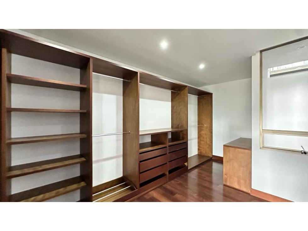Apartamento en venta en Chico Norte, Bogotá · foto 17 de 24