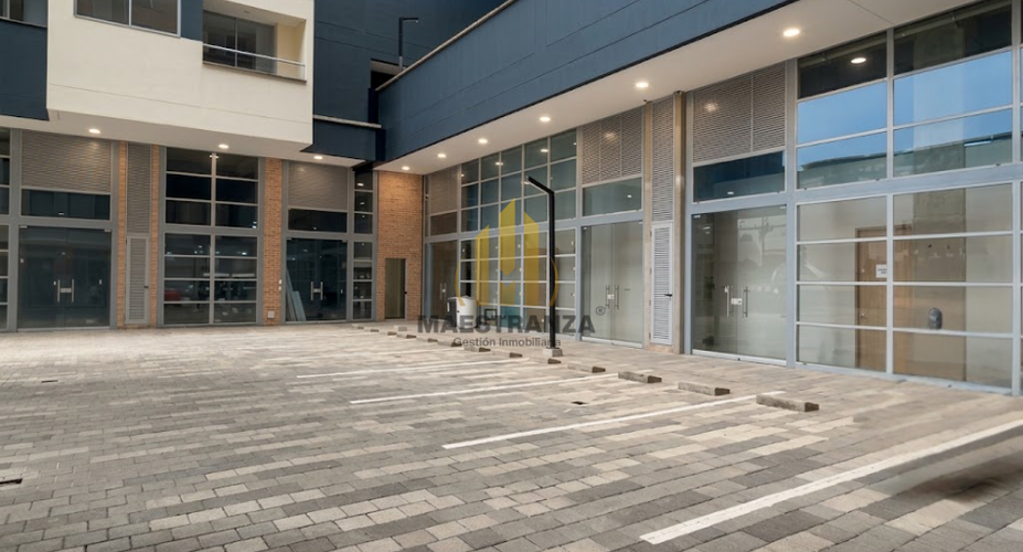 Local en arriendo en Villa Carlota, Medellín, 164 m² · foto 4 de 5