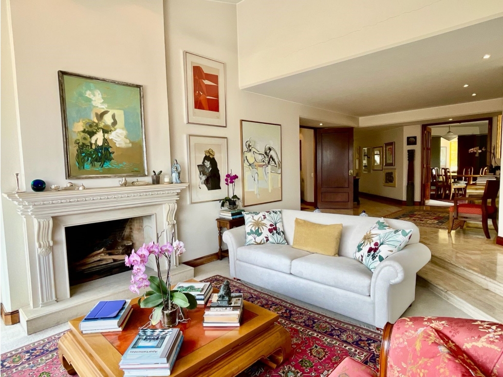 Apartamento en venta en Los Rosales, Bogotá · foto 2 de 24