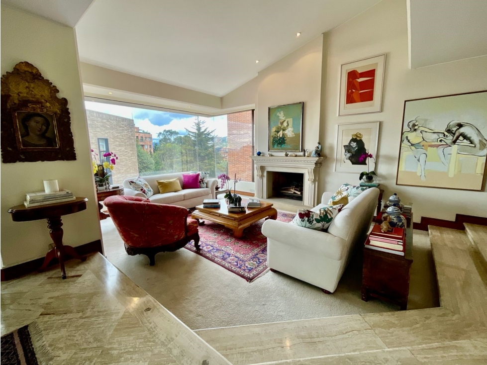 Apartamento en venta en Los Rosales, Bogotá · foto 3 de 24